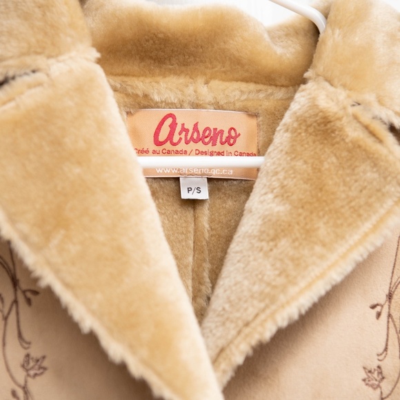 NEW! Embroidered Jacket w/ Faux Suede & Fur - Western Boho Floral Leaves - Picture 3 of 4